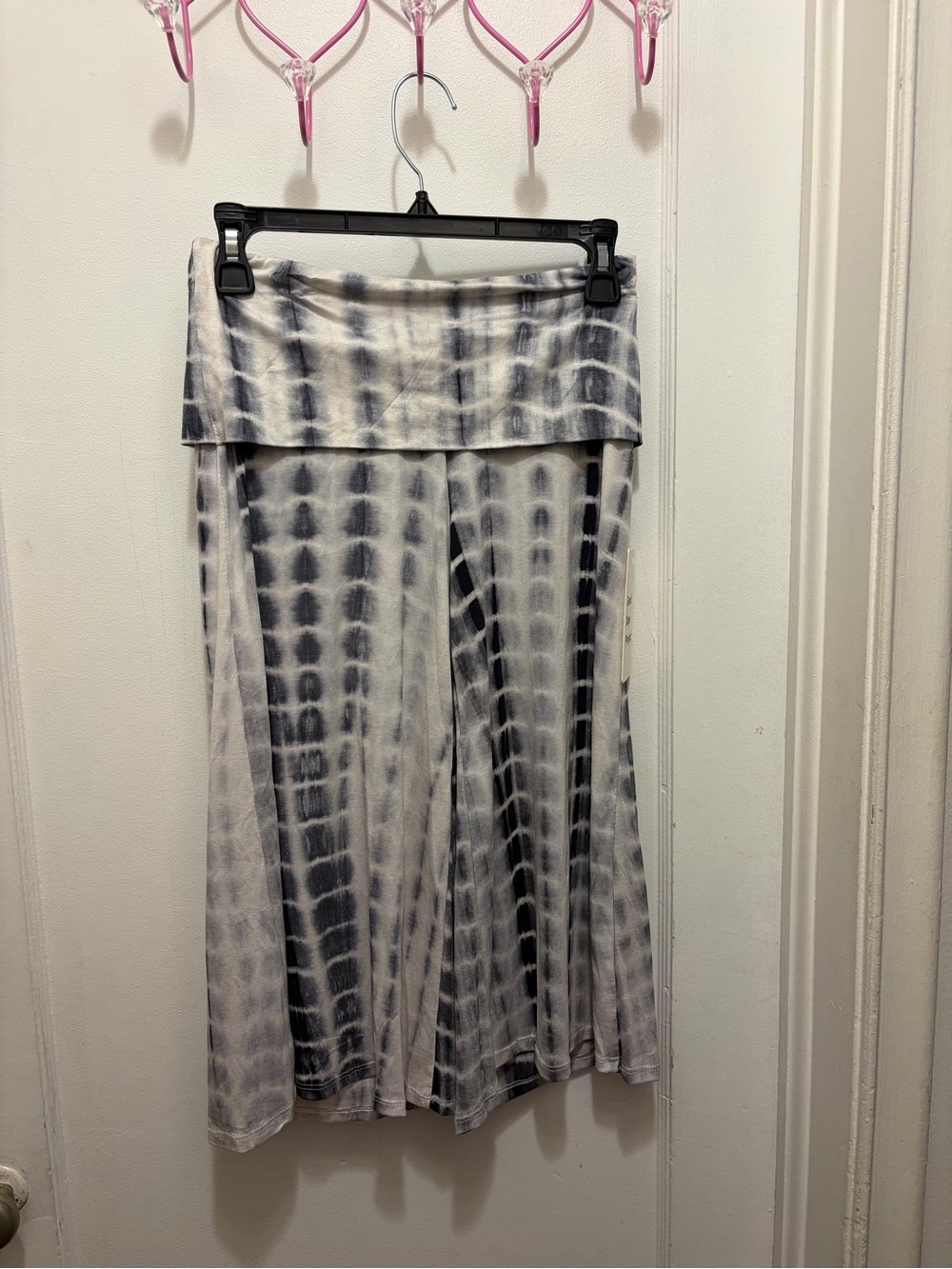 Good Days Project grey tie-dye fold over gaucho pants Size S